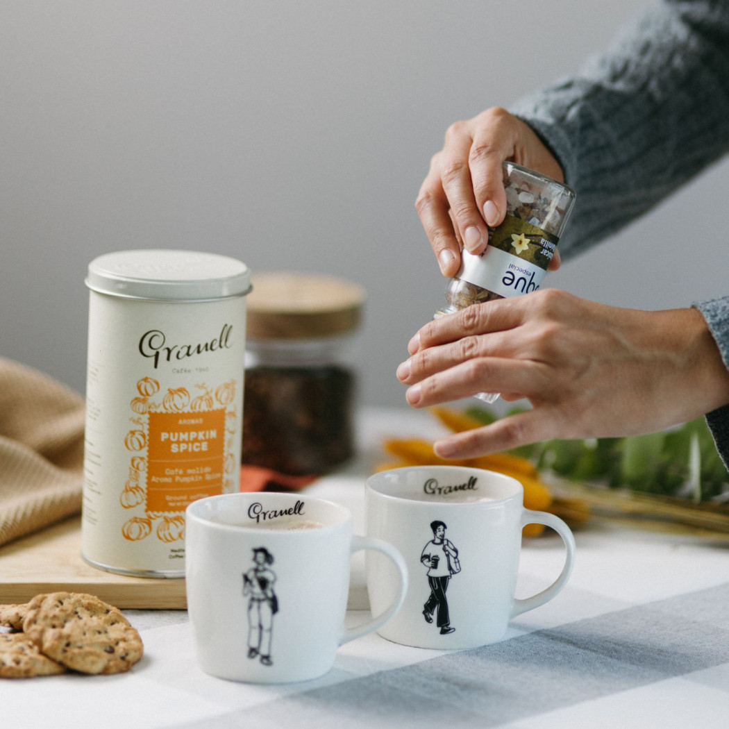 Tasse mug avec illustration femme