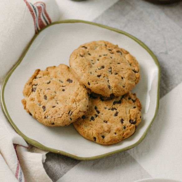 Çikolatalı Parçacıklı Kurabiye